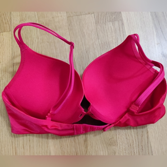 VS Very Sexy Pushup Bra - Picture 3 of 5